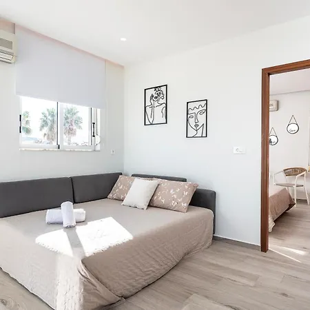 Nefeli-beachfront -apartment Апартаменты Кос