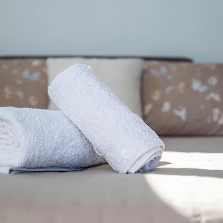 Nefeli-beachfront -apartment